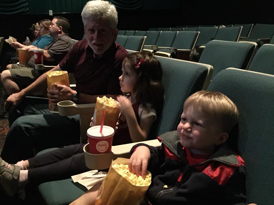 26168646_10155353178098460_213610419848755604_n